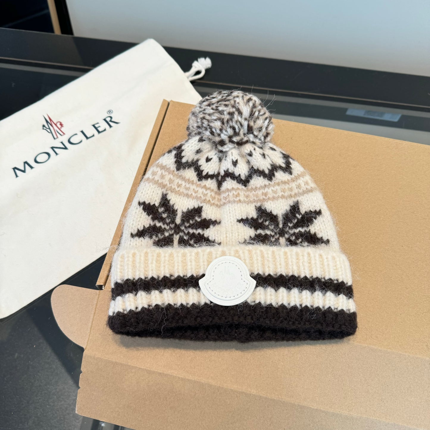Moncler-新款毛線帽 兒童款