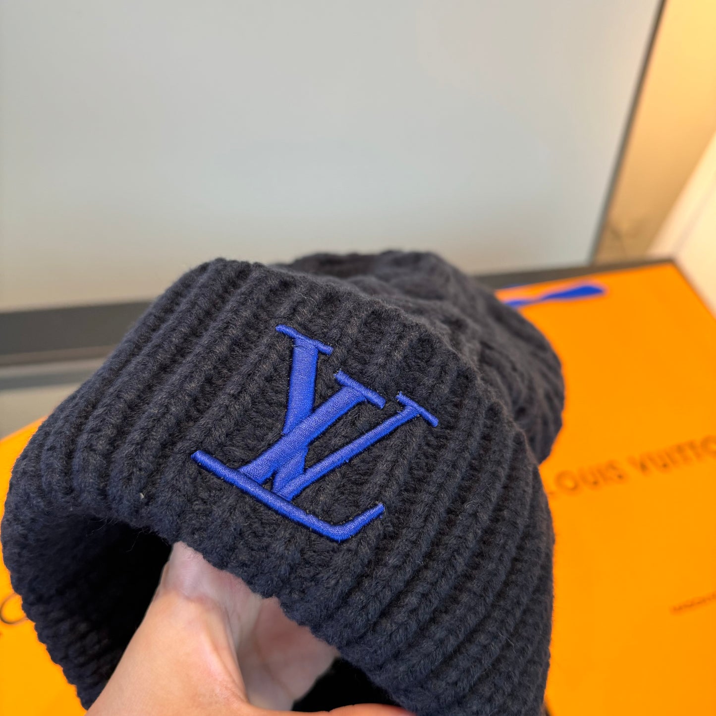 路L家-新款針織毛線帽-黑色藍LOGO
