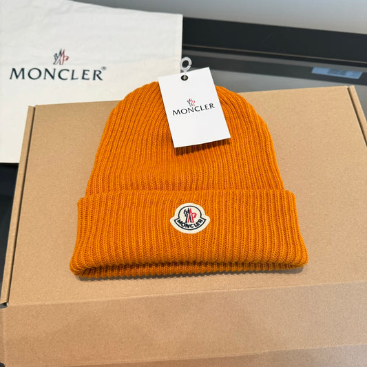 Moncler-毛線帽 經典百搭款
