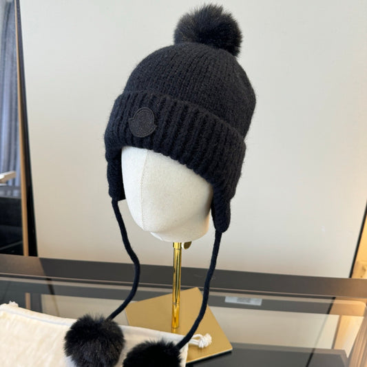 Moncler-新款護耳帽-黑色