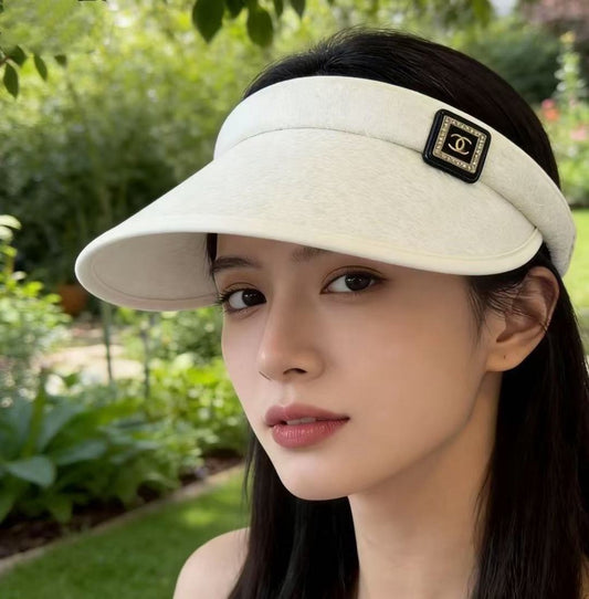 小香家-標誌空頂遮陽帽 白色