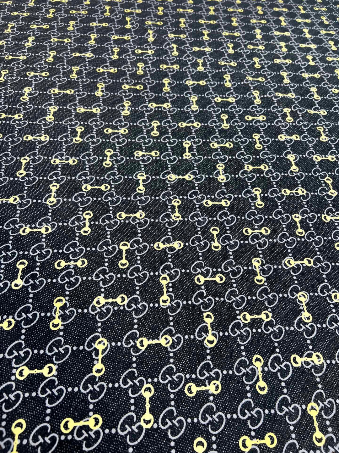 古G家-雙面同色披肩 136x135 70%山羊毛 30%桑蠶絲