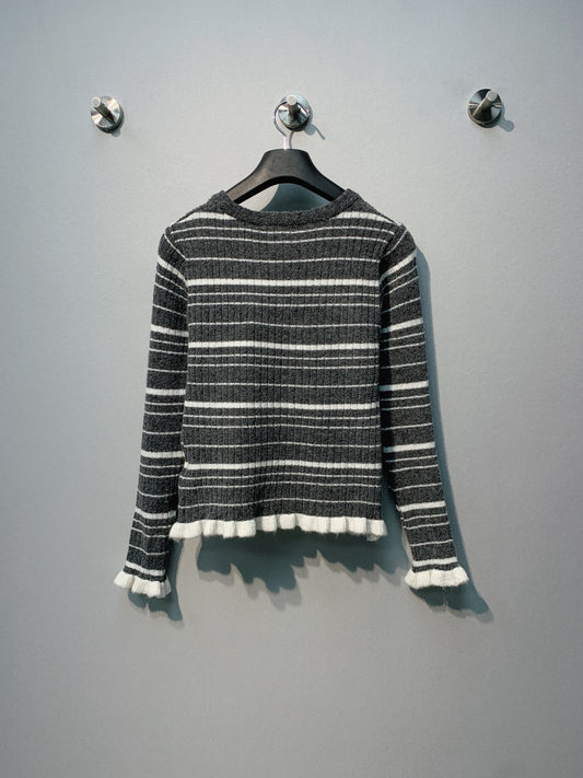 穆M家-針織條紋刺繡字母上衣 灰色