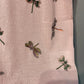 迪D家-圓領輕薄蜻蜓刺繡短袖 粉色