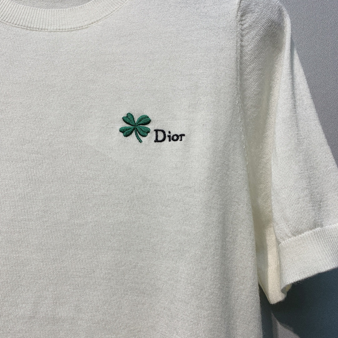 迪D家-針織刺繡四葉草logo上衣 白色