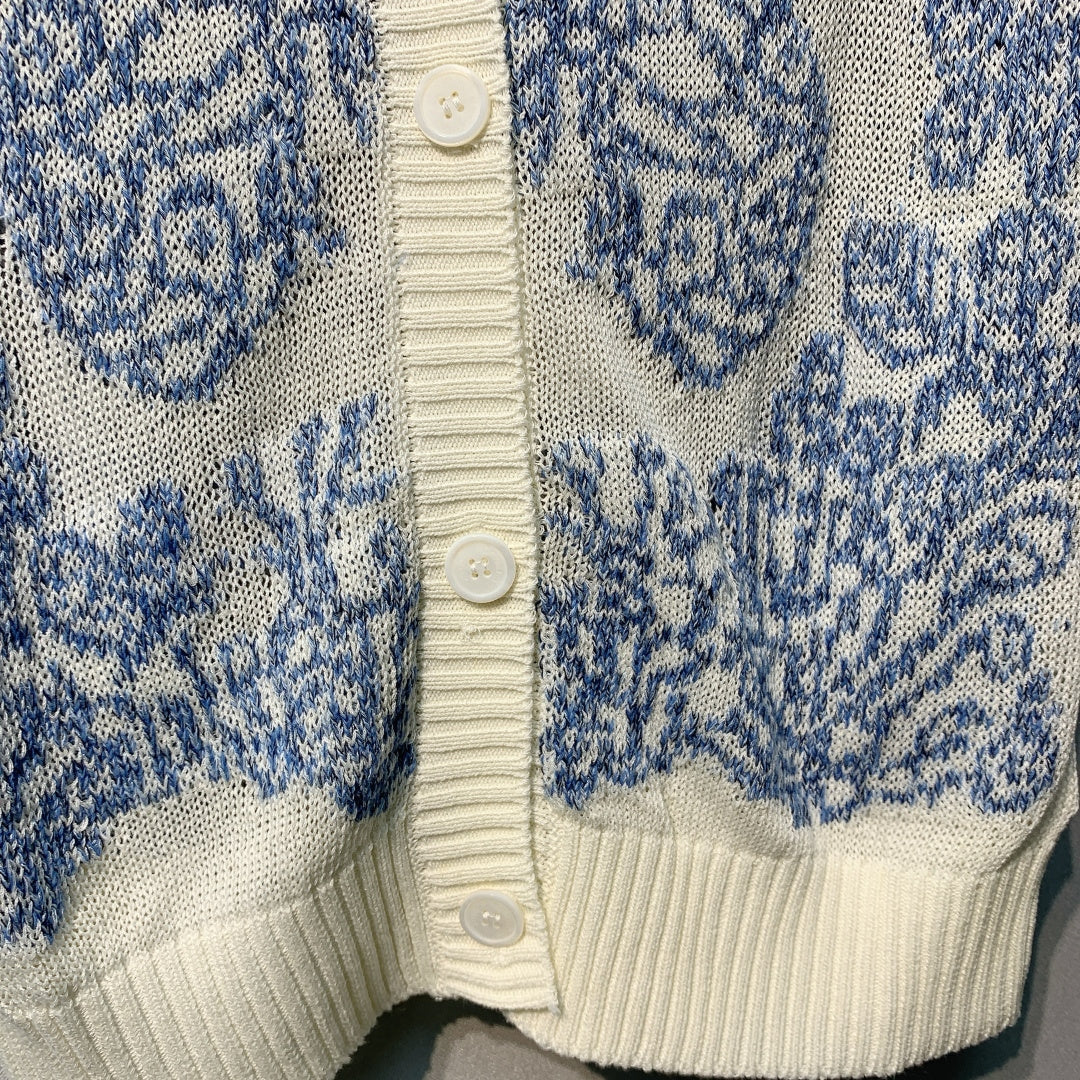 迪D家-V領重工刺繡蝴蝶開襟衫 藍色