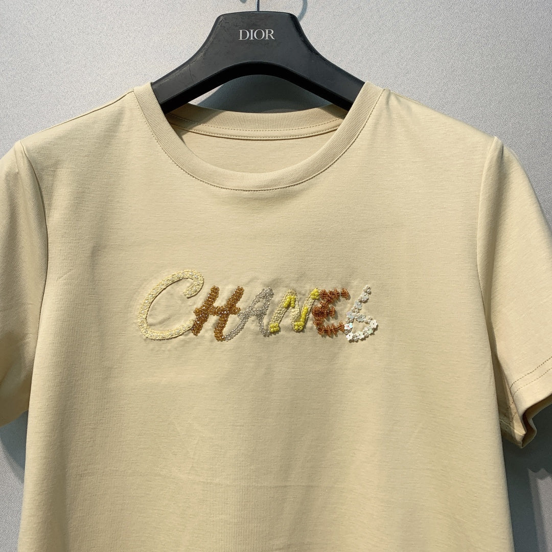 小香家-2026CH刺繡短袖T卹 黃色