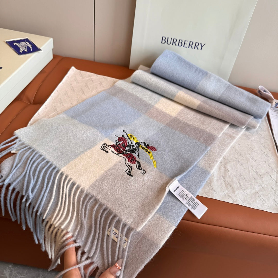 巴B家-戰馬刺繡100%羔羊絨 32x180cm
