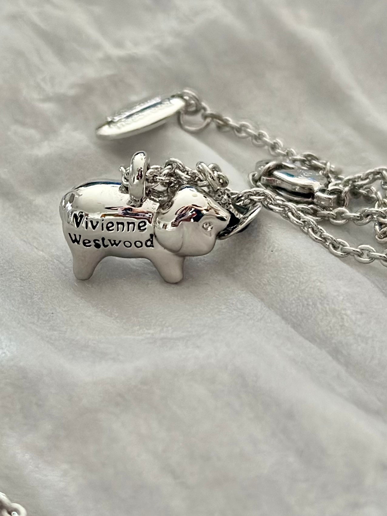 Vivienne westwood-項鍊20260615