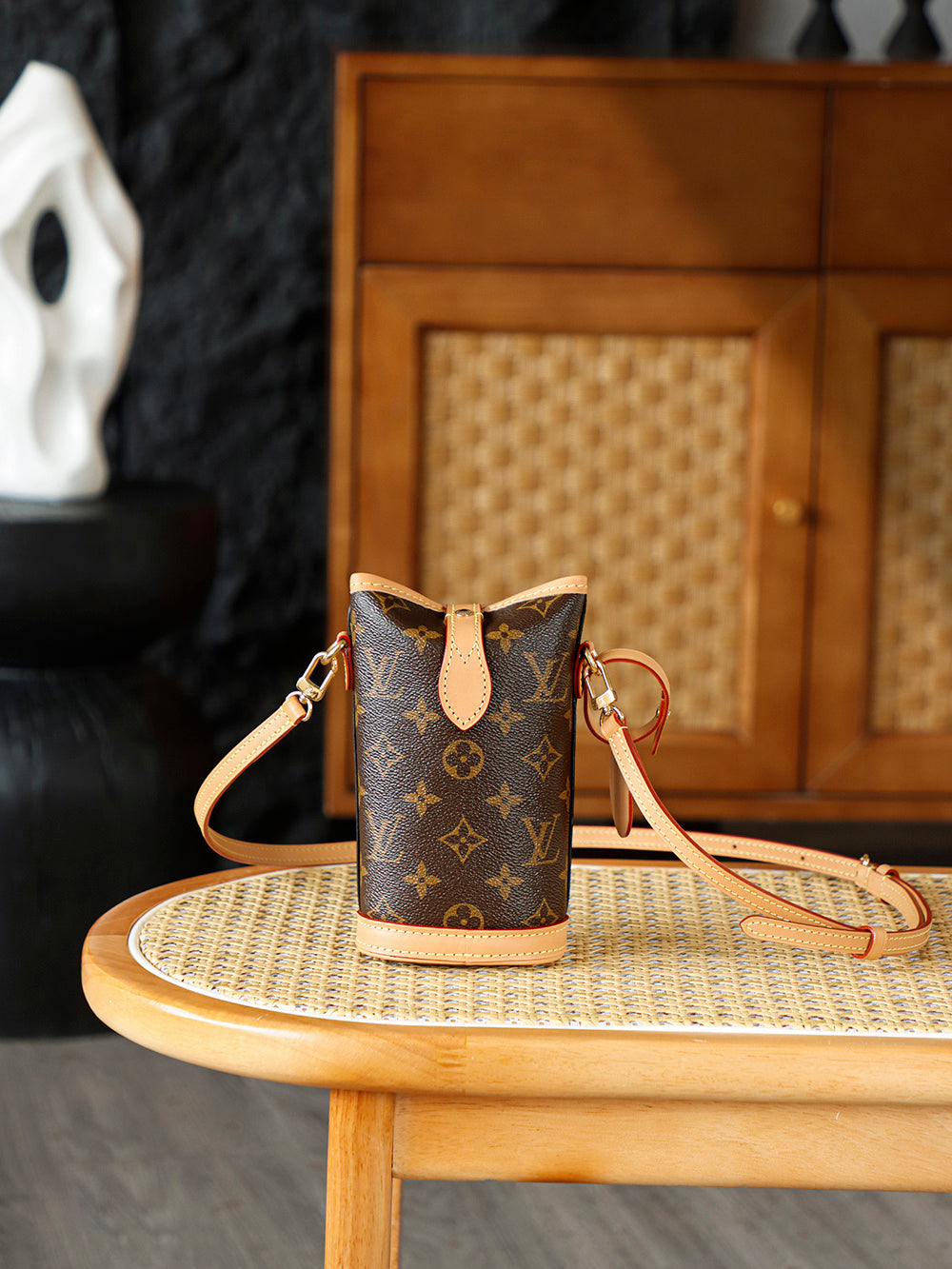 路L家-M80874 FOLD ME POUCH 小薯條包包