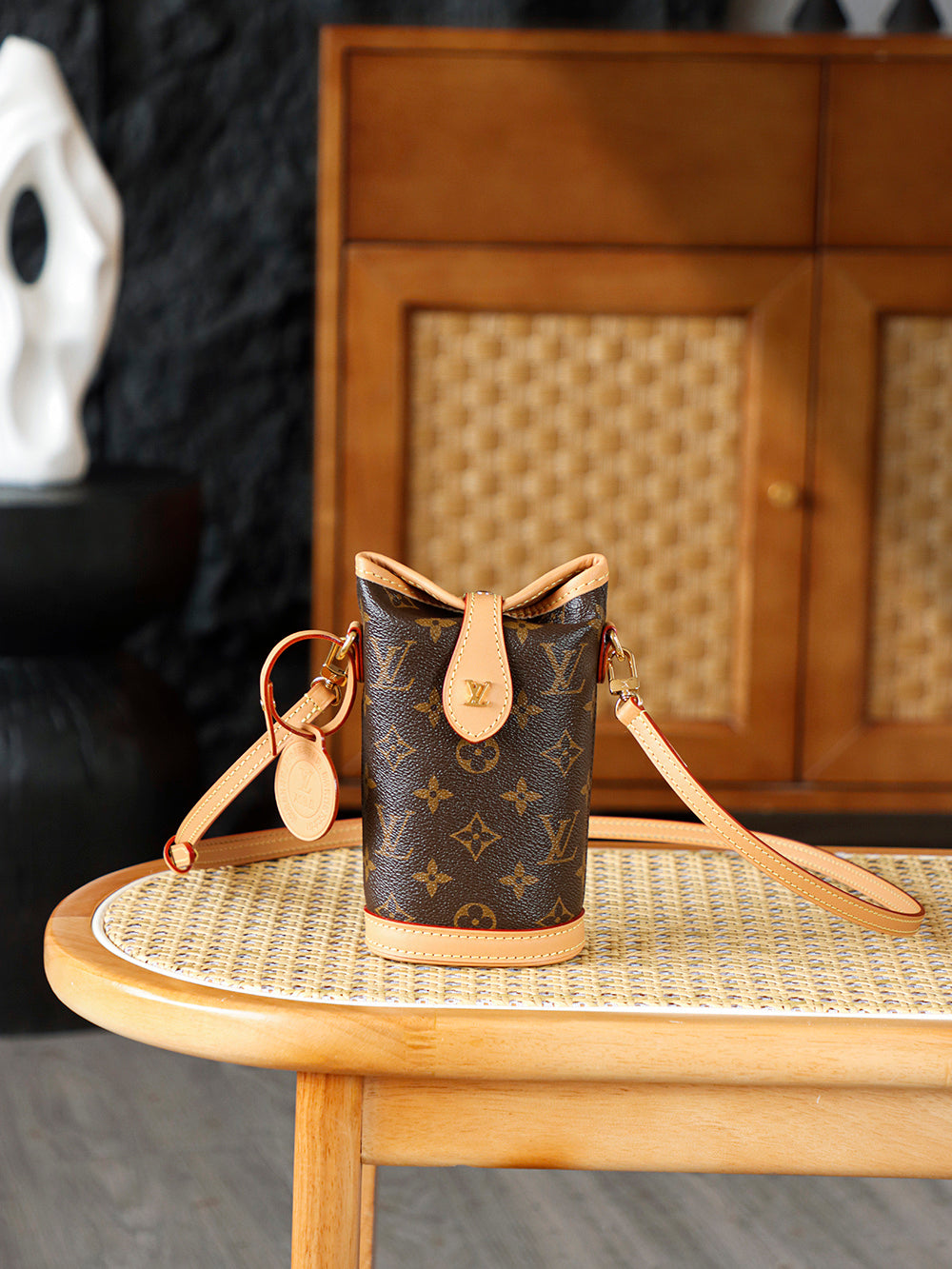 路L家-M80874 FOLD ME POUCH 小薯條包包