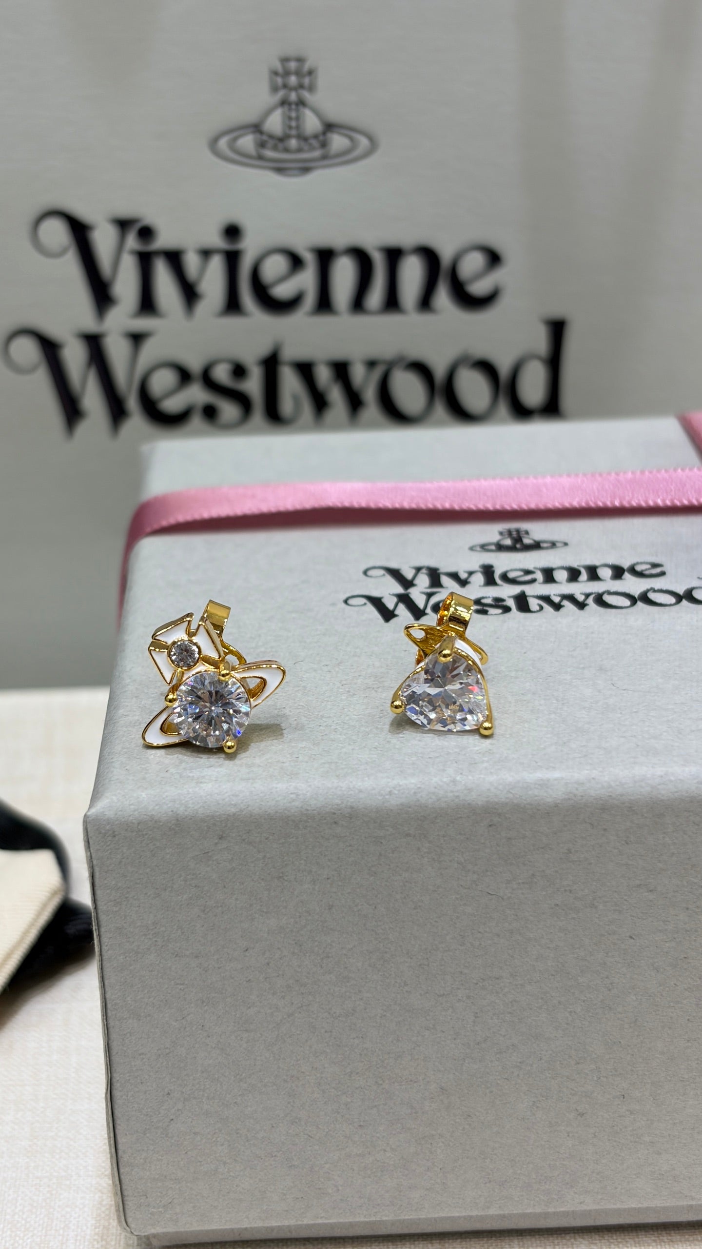 Vivienne westwood-耳環20260615