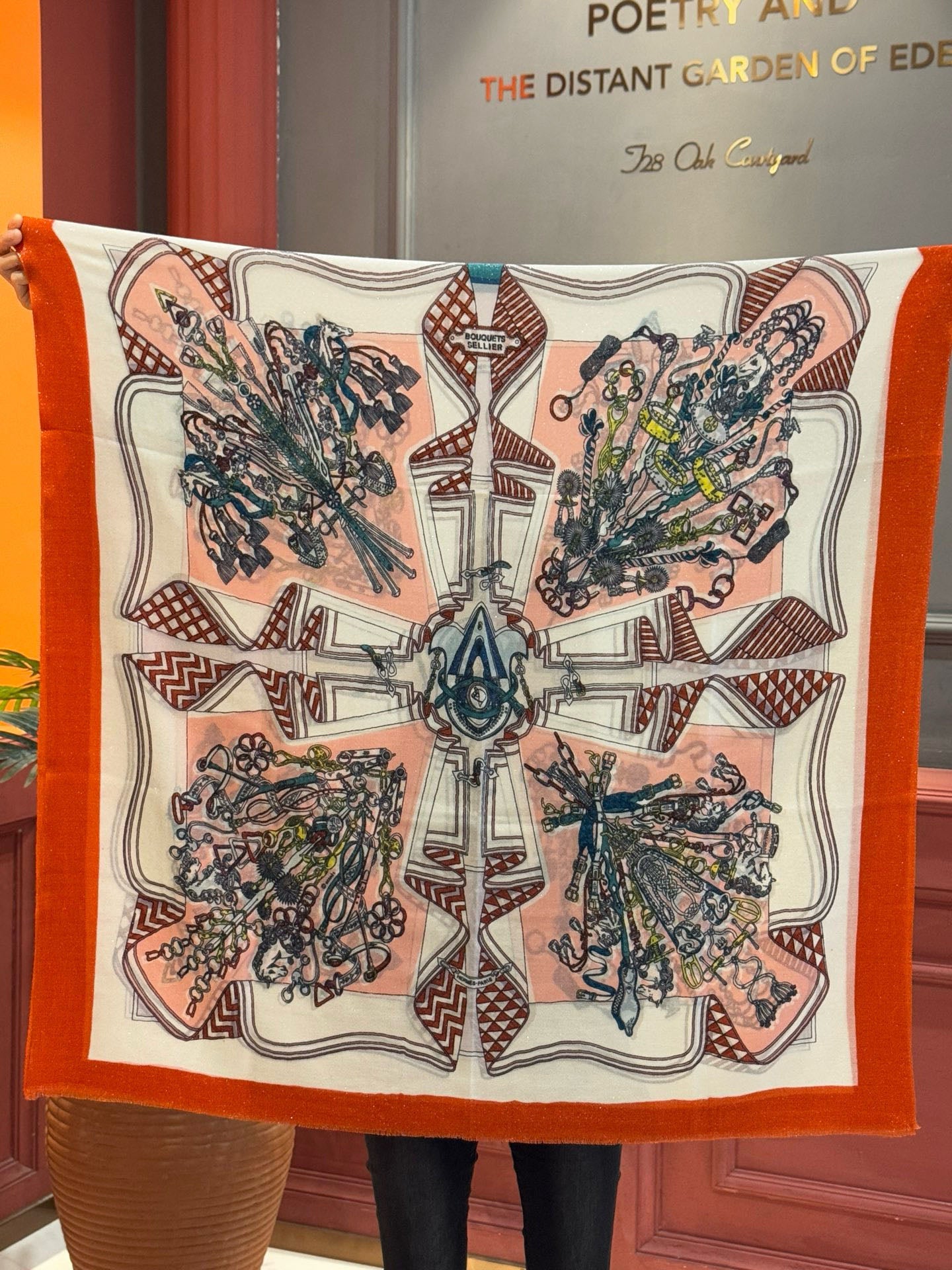 小愛款-羊絨方巾 100*200