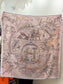 小愛款-手工捲邊絲絨方巾 135 x 135