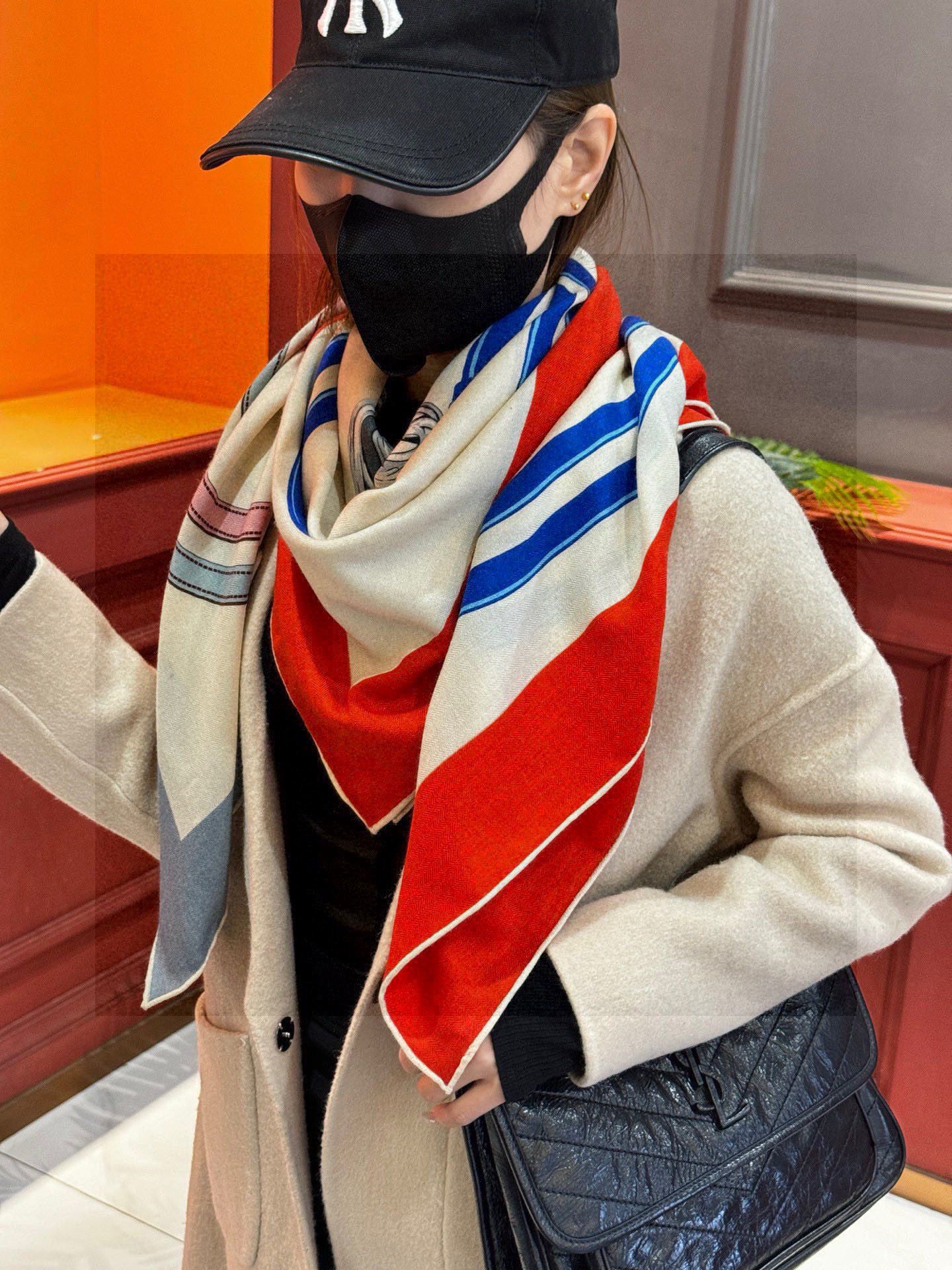 小愛款-雙面同色羊絨方巾 140cm*140cm