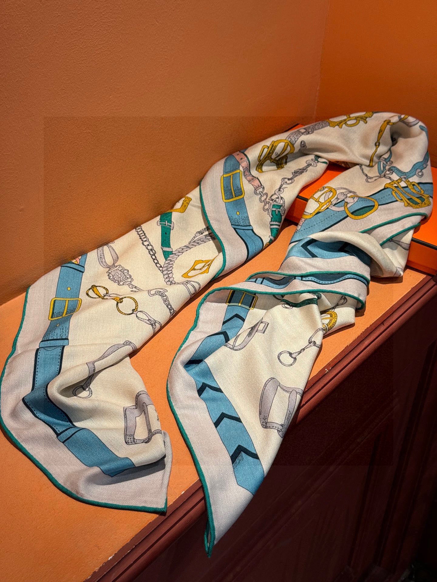 小愛款-雙面同色羊絨方巾 140cm*140cm