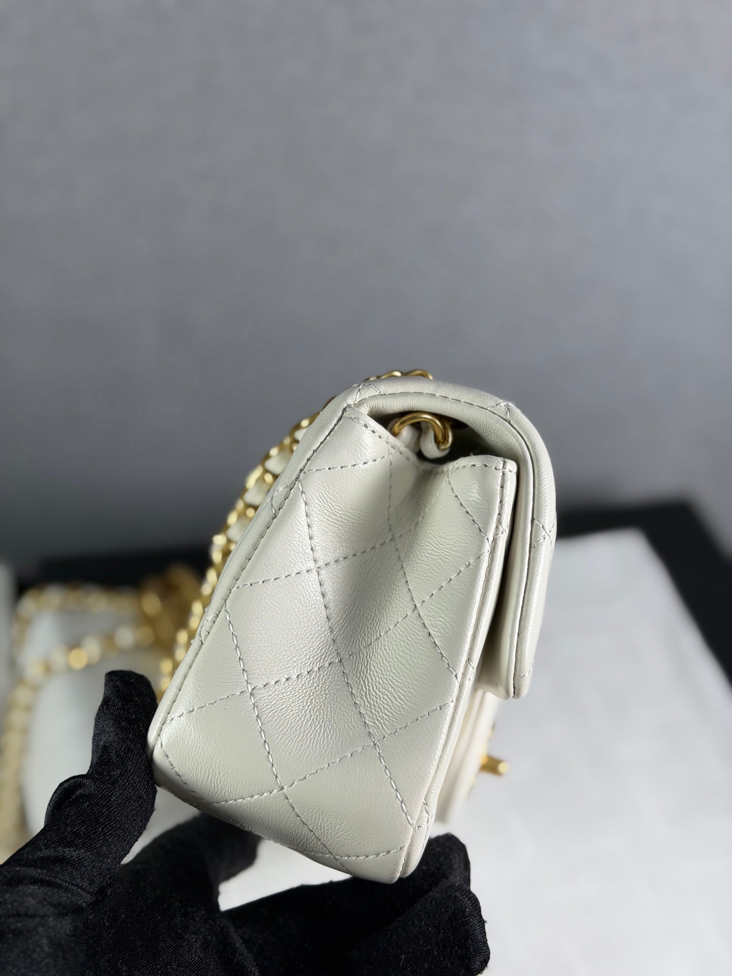 小香家-25B 雙C調節扣Mini cf 白色