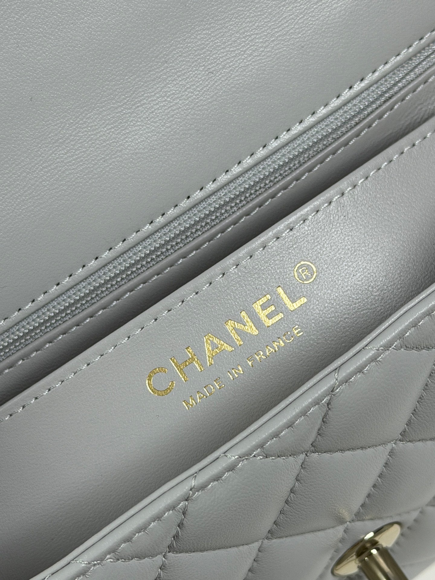小香家-25K鑽石蝴蝶結handle mini cf 灰色