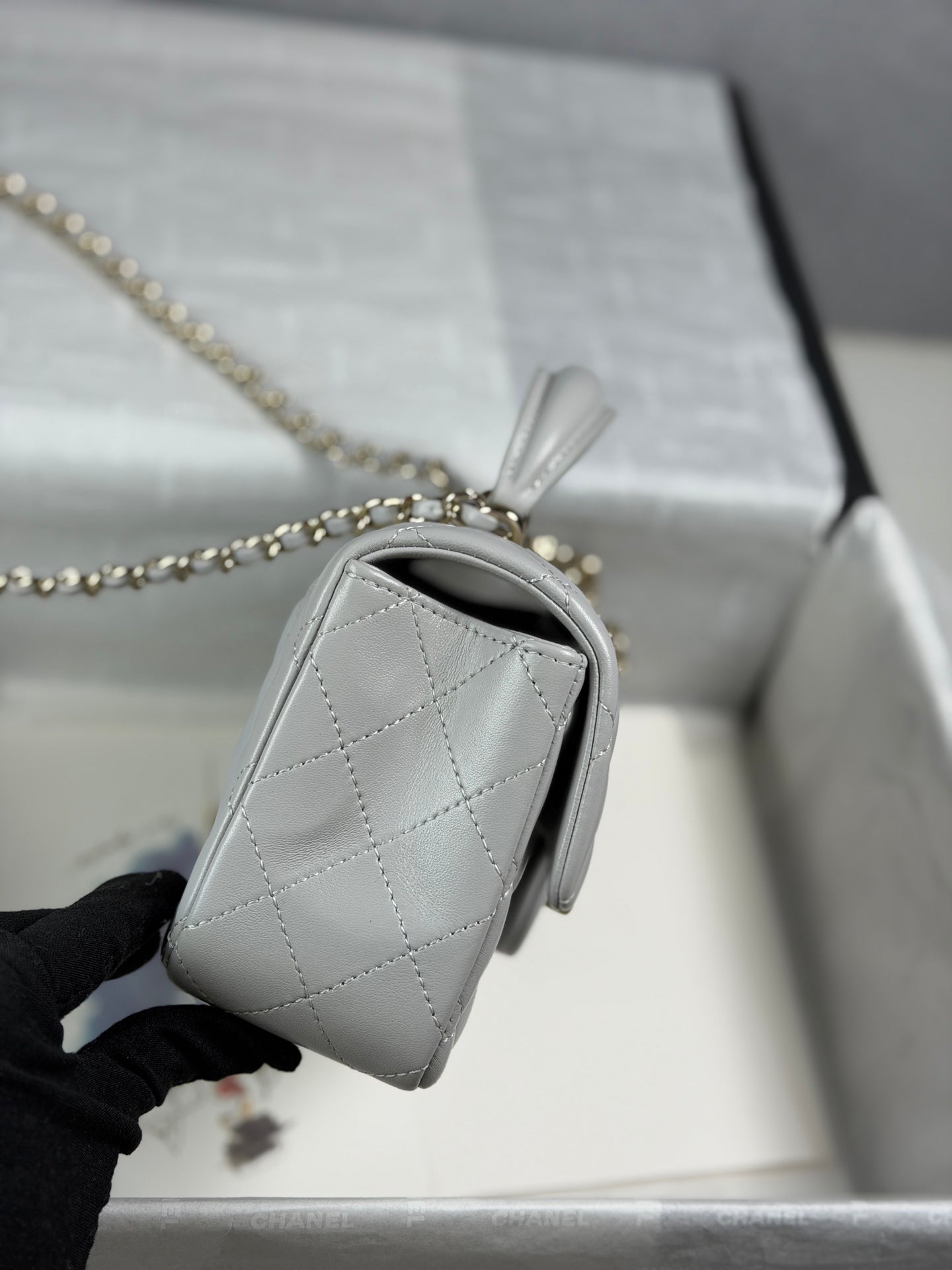小香家-25K鑽石蝴蝶結handle mini cf 灰色