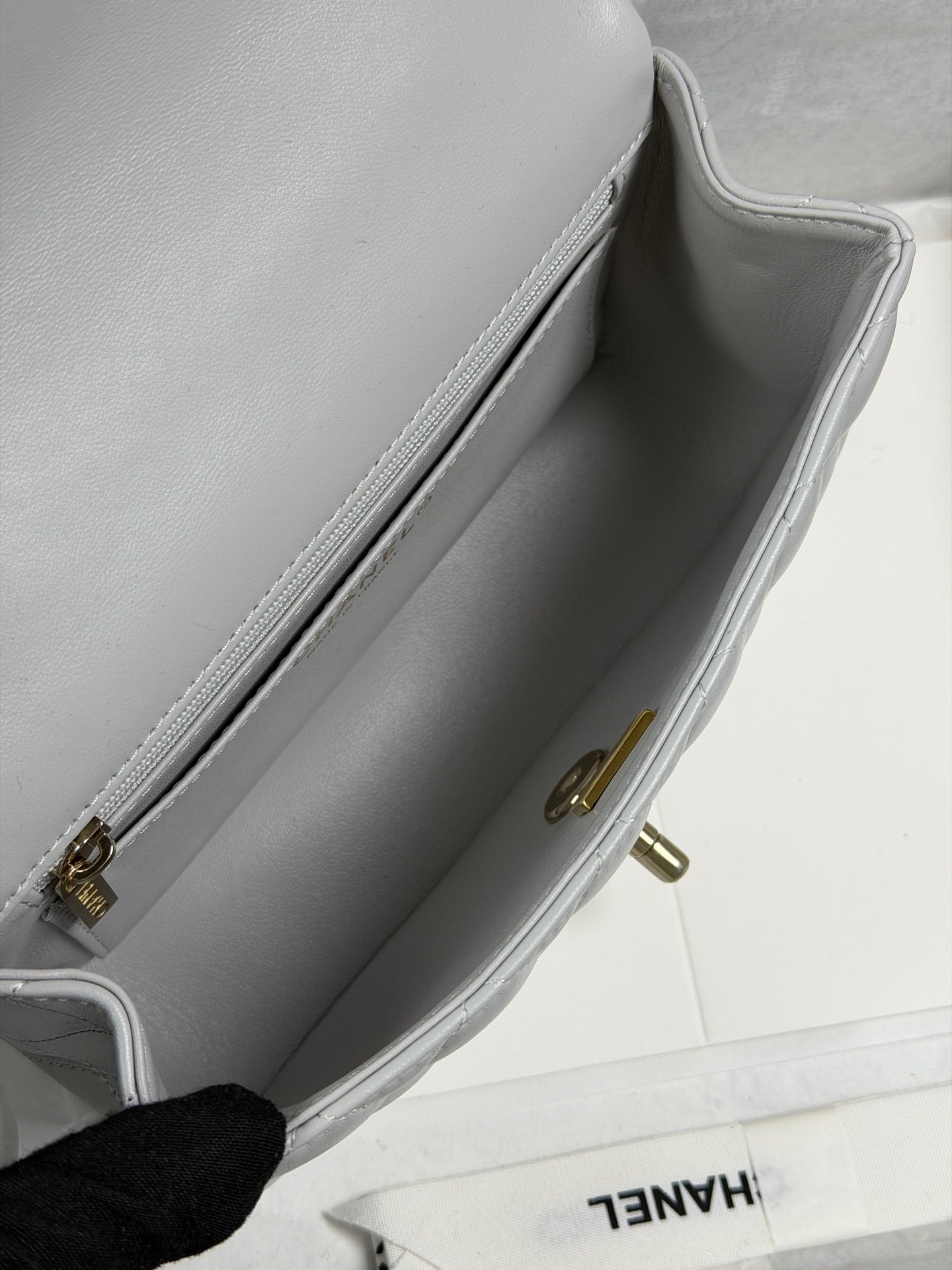 小香家-25K鑽石蝴蝶結handle mini cf 灰色