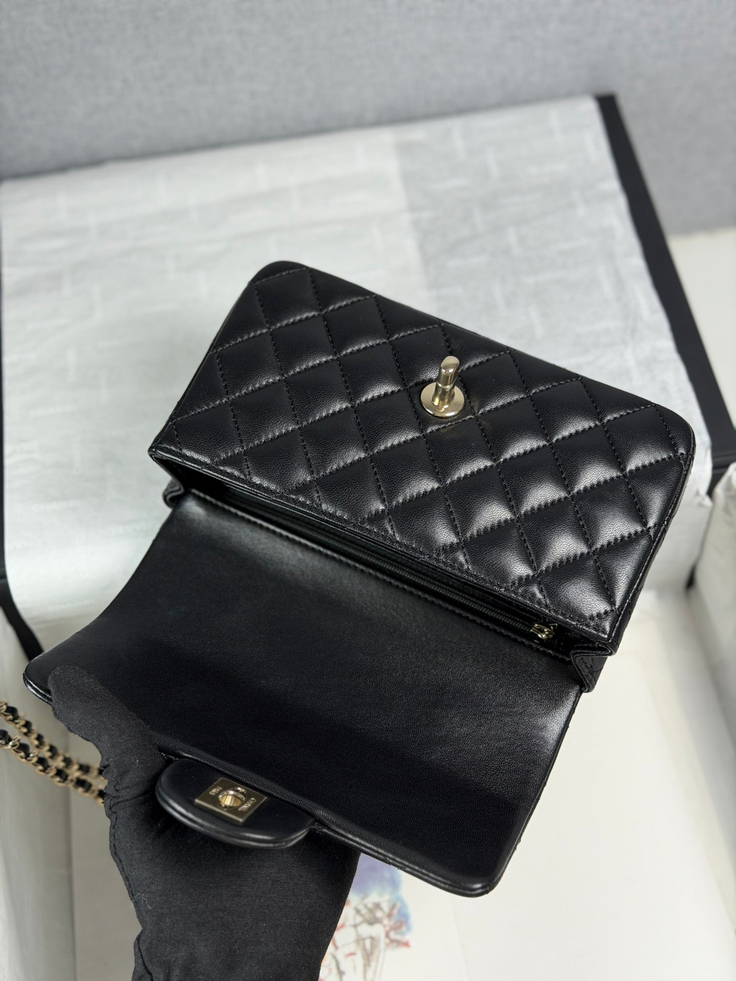 小香家-25K鑽石蝴蝶結handle mini cf 黑色