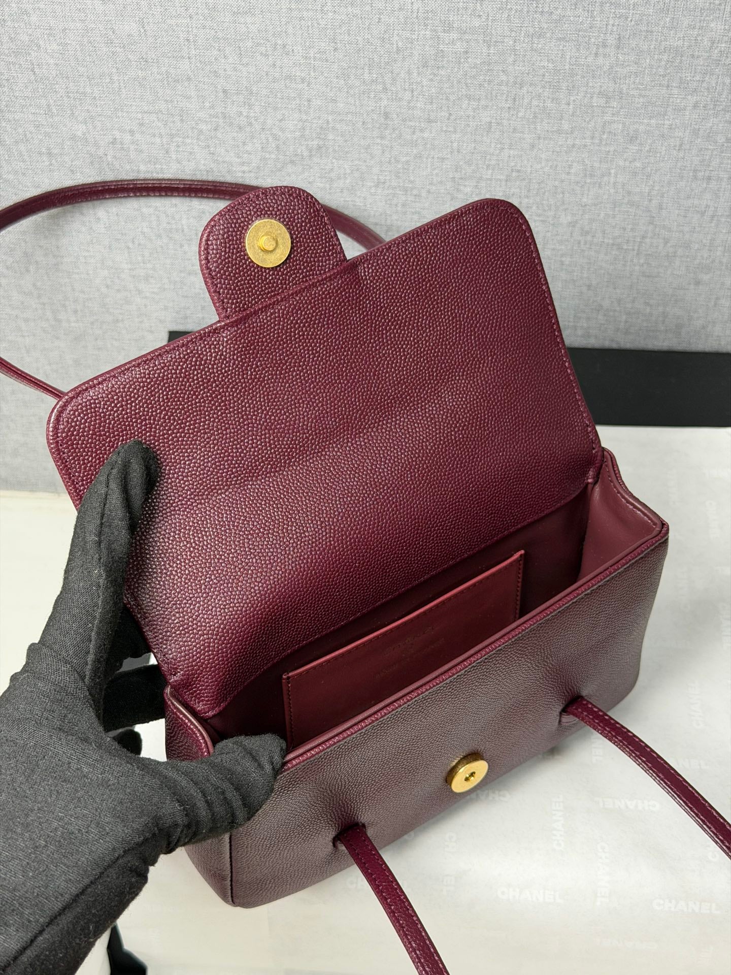 小香家-26P preppy coco單肩包 酒紅色