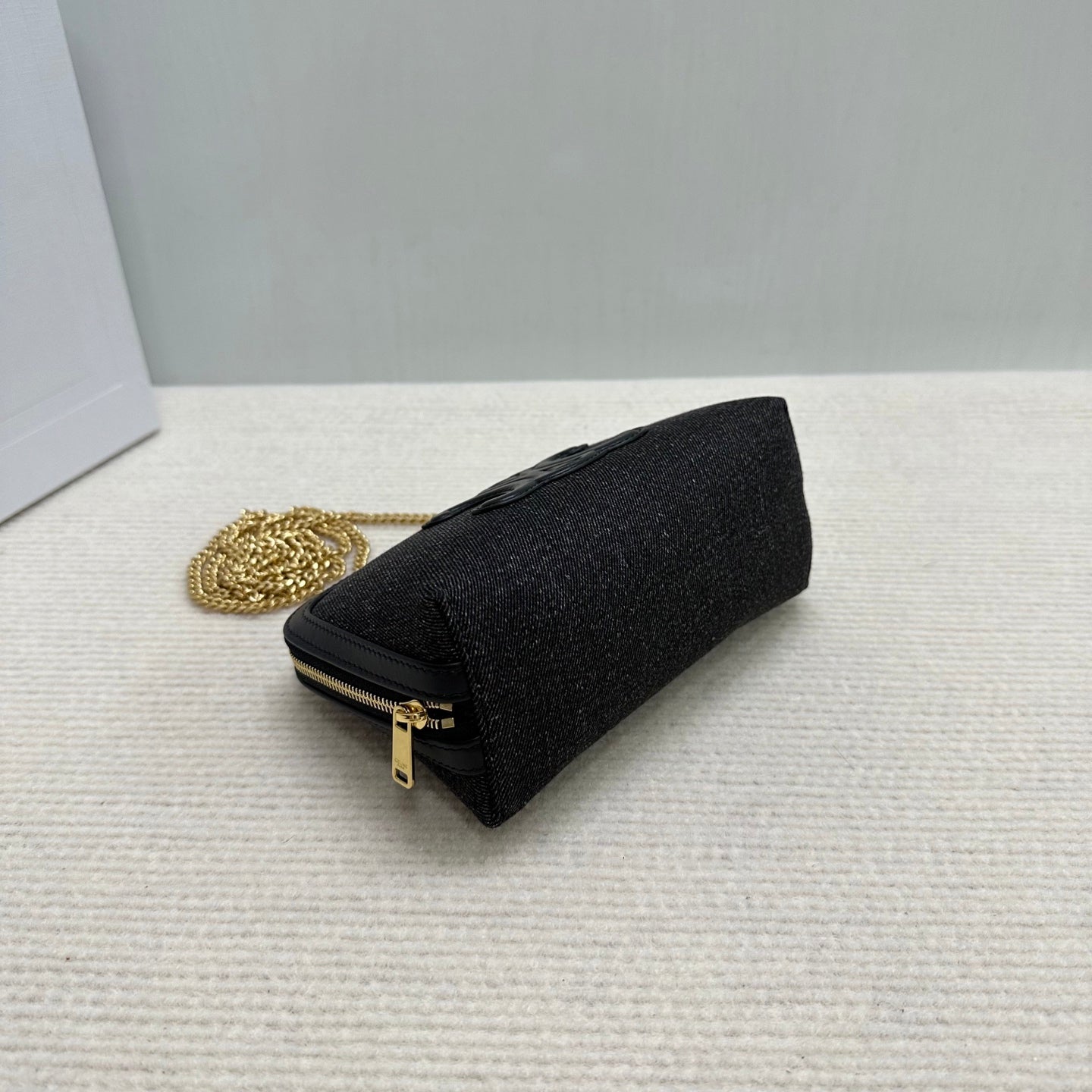 賽C家-牛仔刺繡 貝殼鍊條包