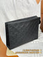 路L家-M61692 Pochette To-Go中型手袋包-黑色 新壓花款