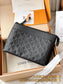 路L家-M8254 Pochette Voyage Souple-新壓紋 黑色