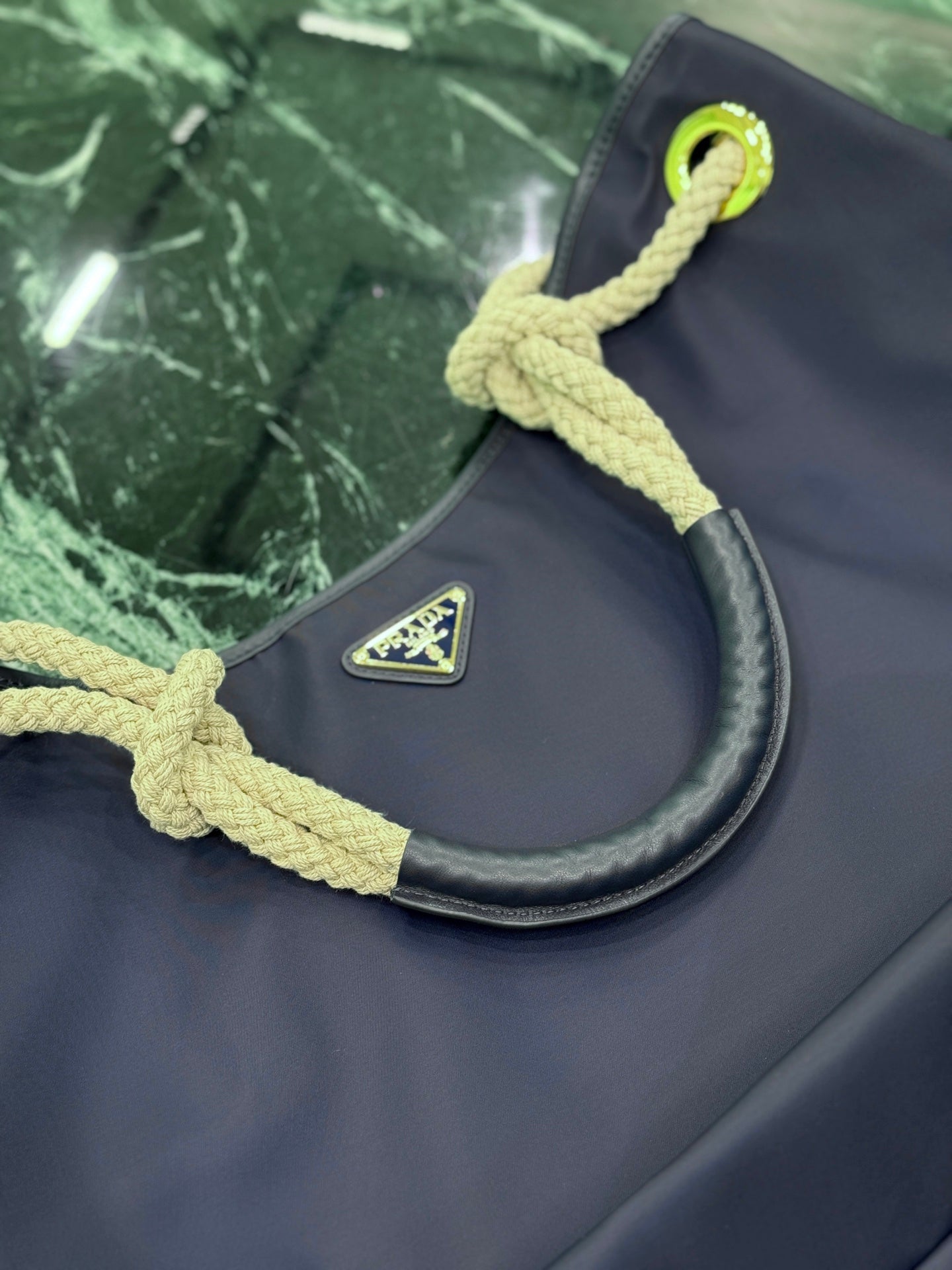 普P家-1BC244 尼龍托特包 大號 藍色