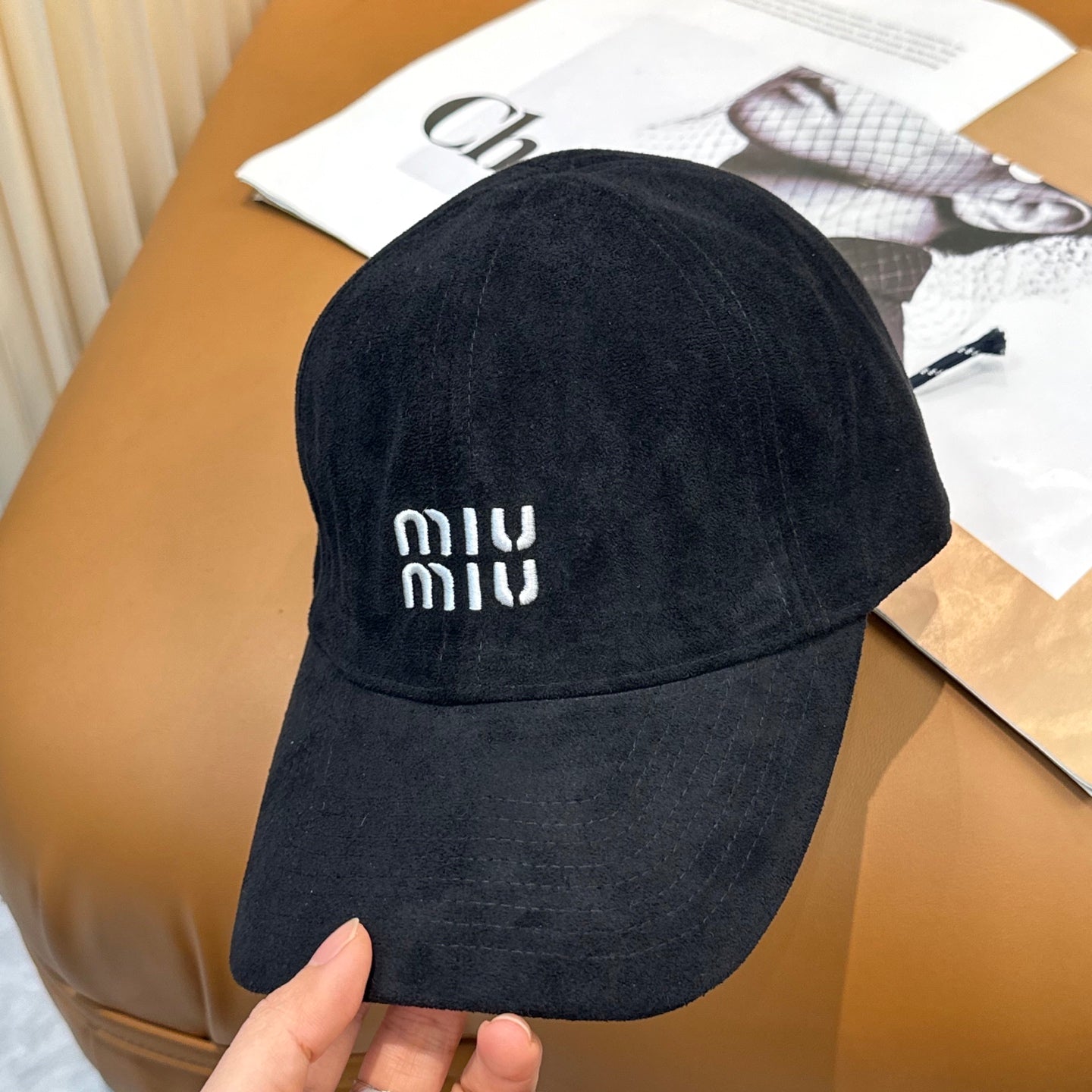穆M家-皮絨棒球帽 黑色