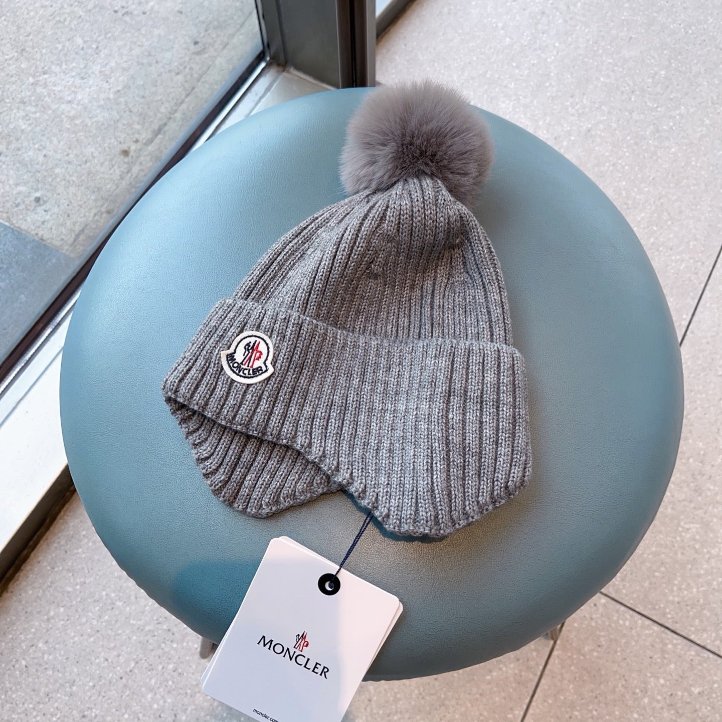 Moncler-冬季新款護耳針織帽 男女同款