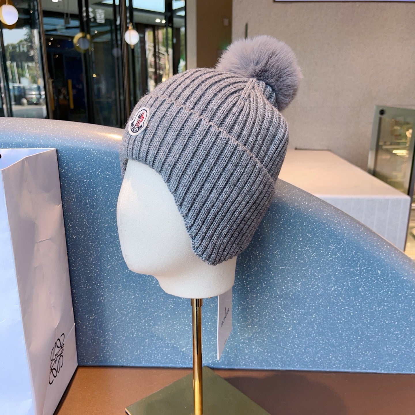 Moncler-冬季新款護耳針織帽 男女同款