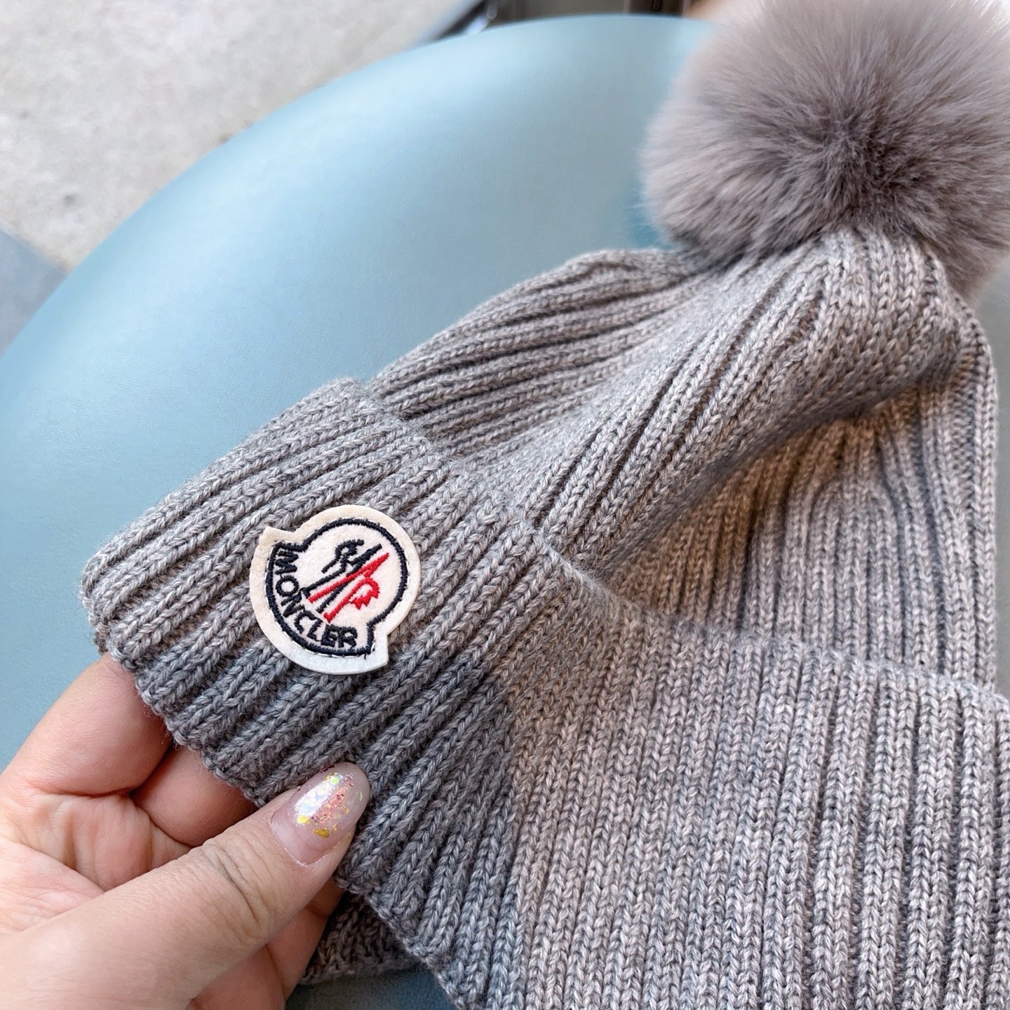 Moncler-冬季新款護耳針織帽 男女同款