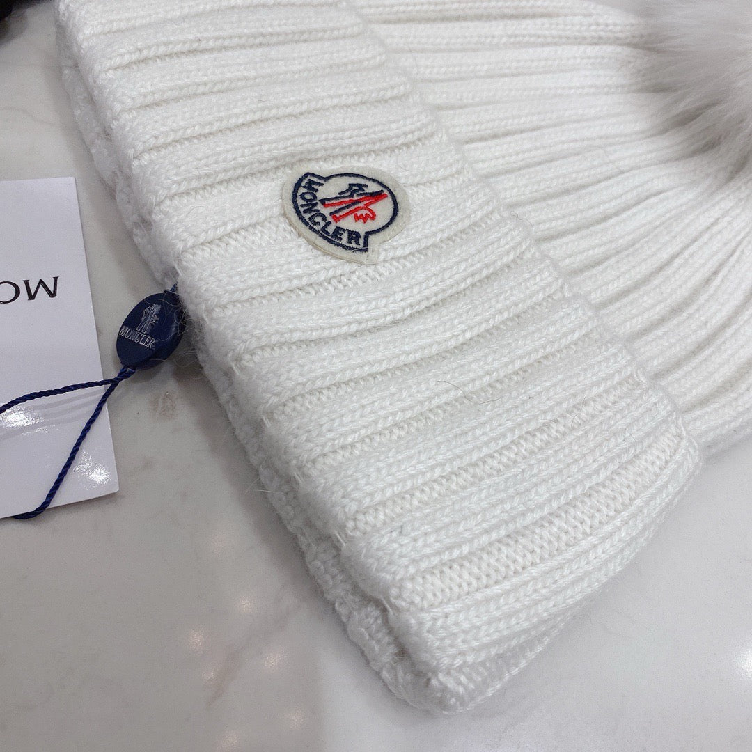Moncler-狐狸毛球 針織兔羊毛毛線帽