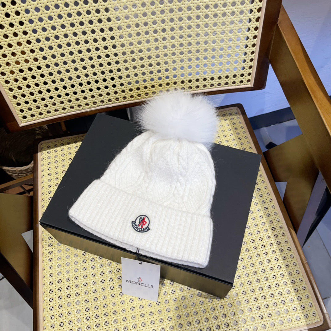 Moncler-狐狸毛球 針織兔羊毛毛線帽