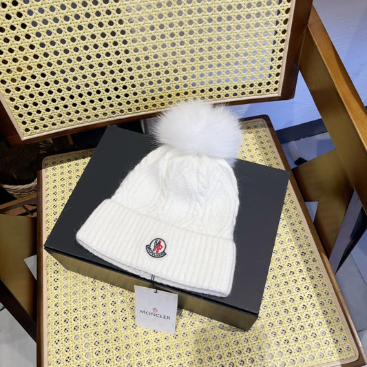 Moncler-狐狸毛球 針織兔羊毛毛線帽