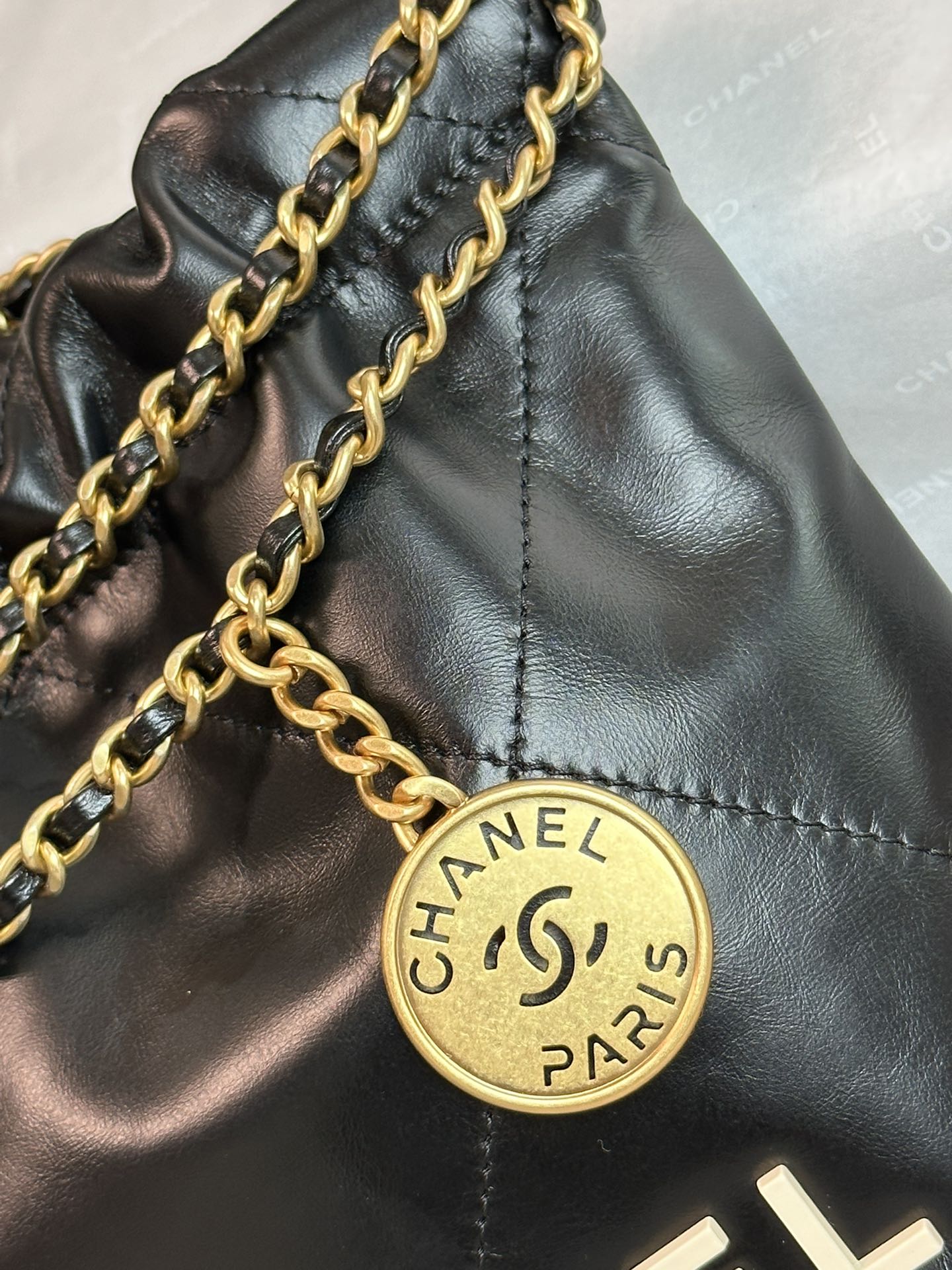 小香家- mini 22bag 24c黑色金色鏈條