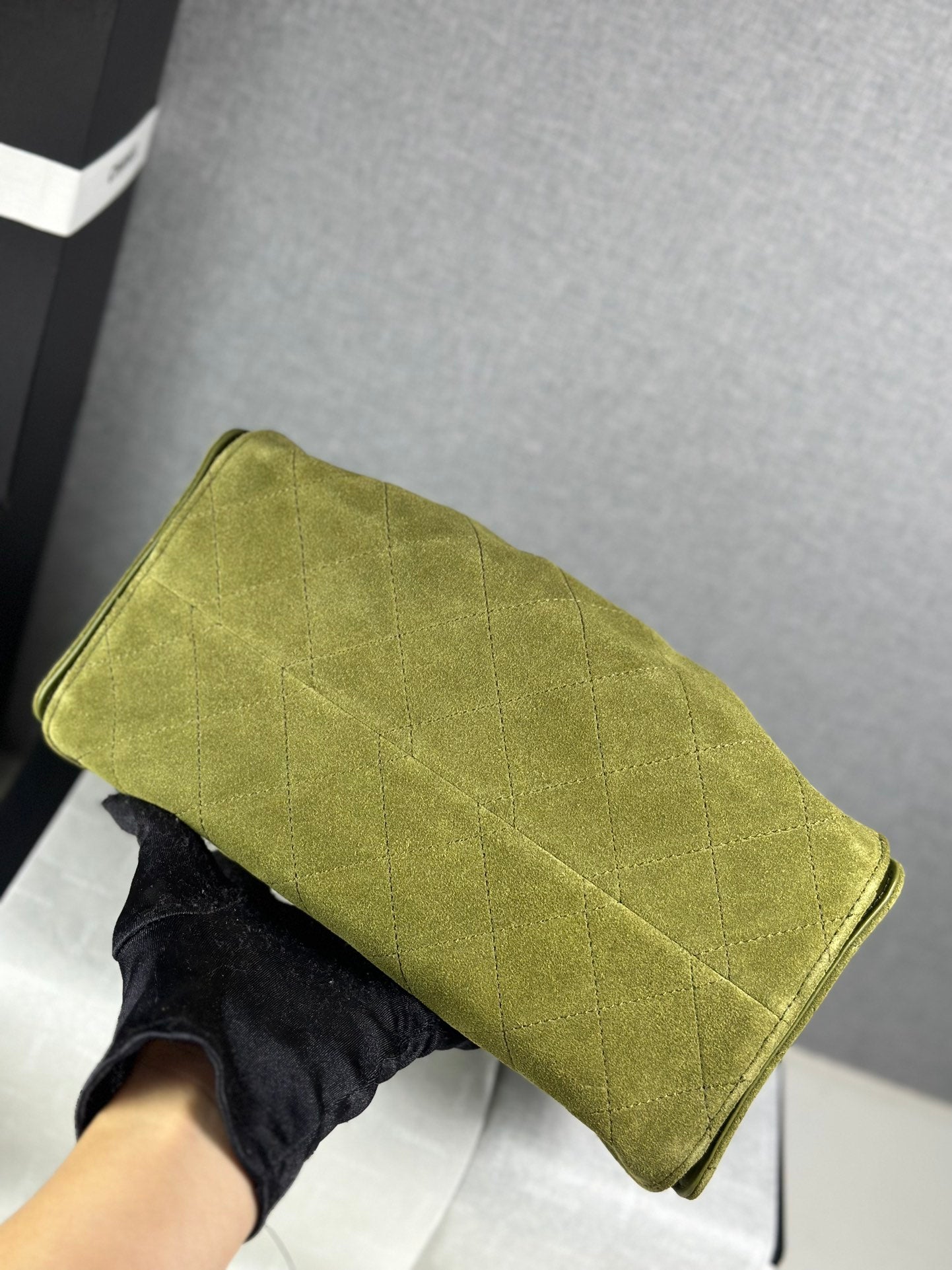 小香家-25K 秋冬系列抽繩水桶hobo小號麂皮綠