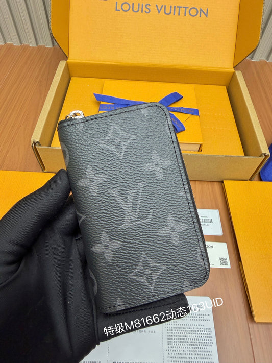 路L家-M81662 全鋼錢夾-黑色老花
