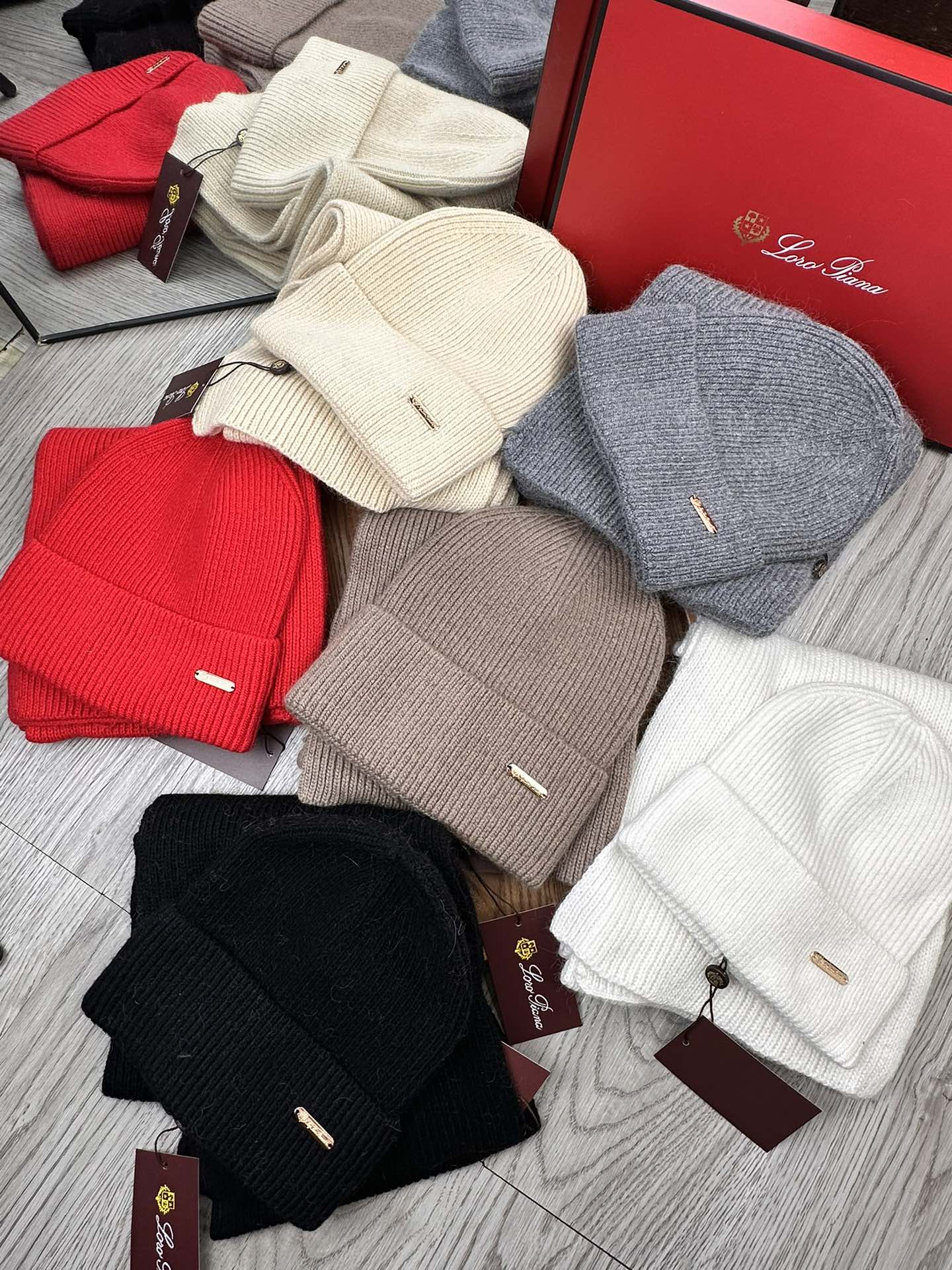 L-Piana-經典套裝帽子 70%羊毛+30%兔毛