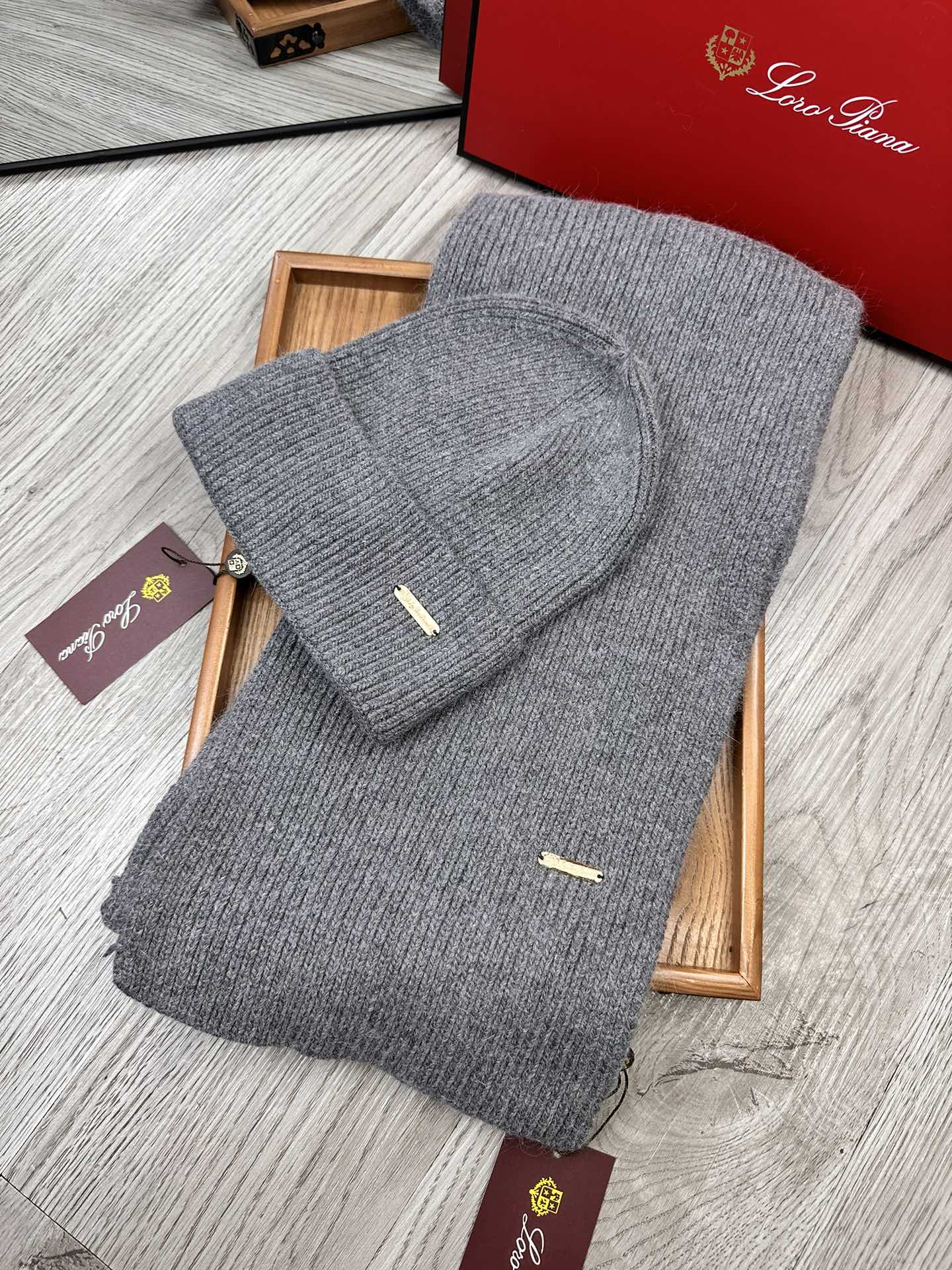 L-Piana-經典套裝帽子 70%羊毛+30%兔毛