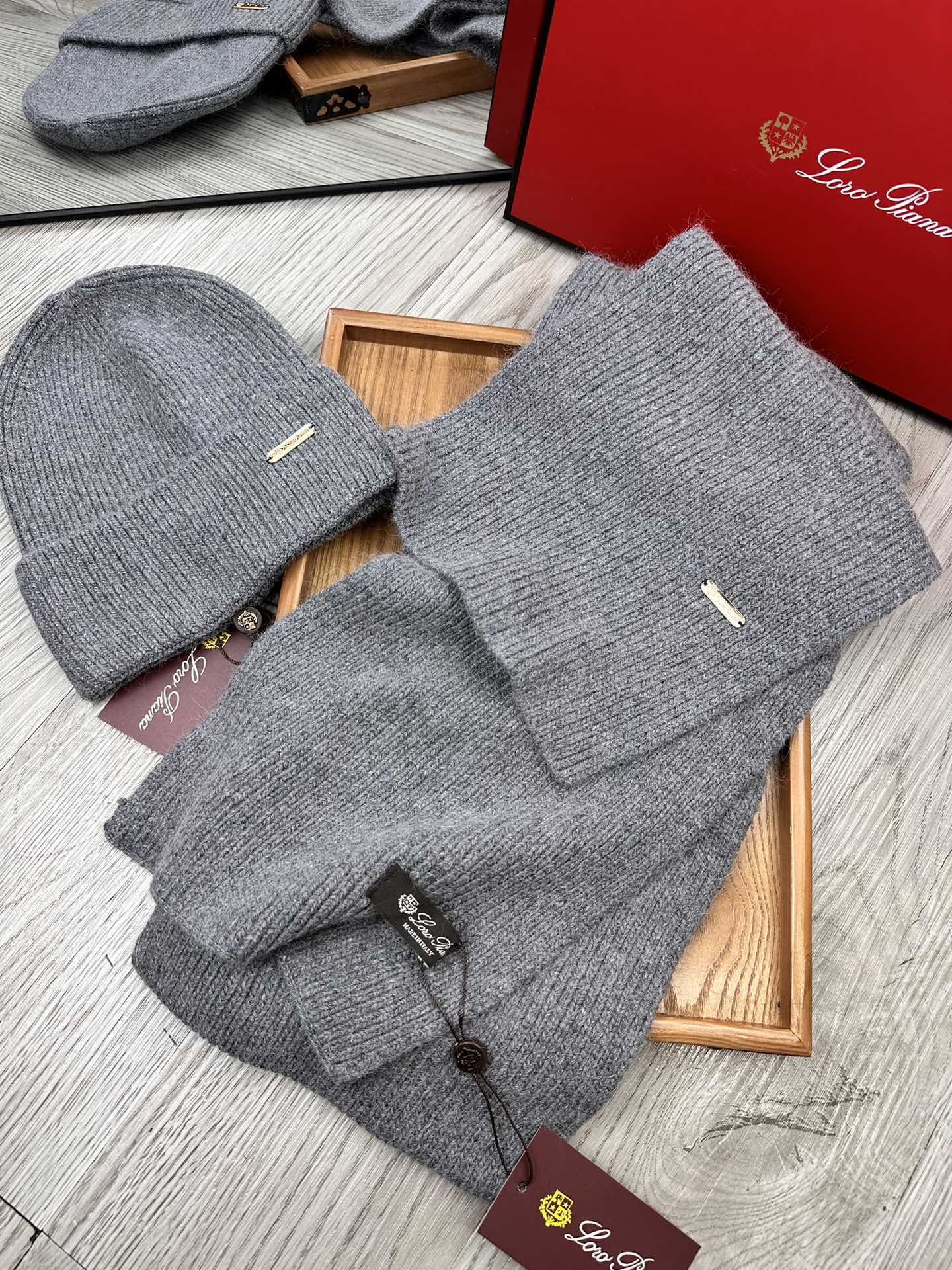 L-Piana-經典套裝帽子 70%羊毛+30%兔毛