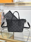 路L家-M15210 NEVERFULL INSIDE OUT BB手袋-黑花