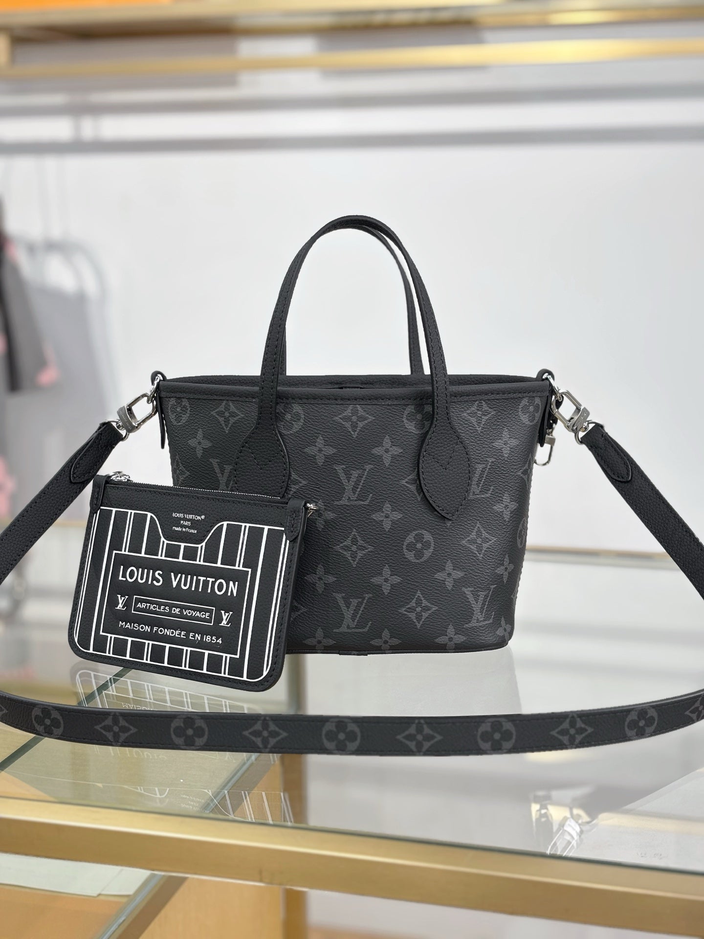 路L家-M15210 NEVERFULL INSIDE OUT BB手袋-黑花