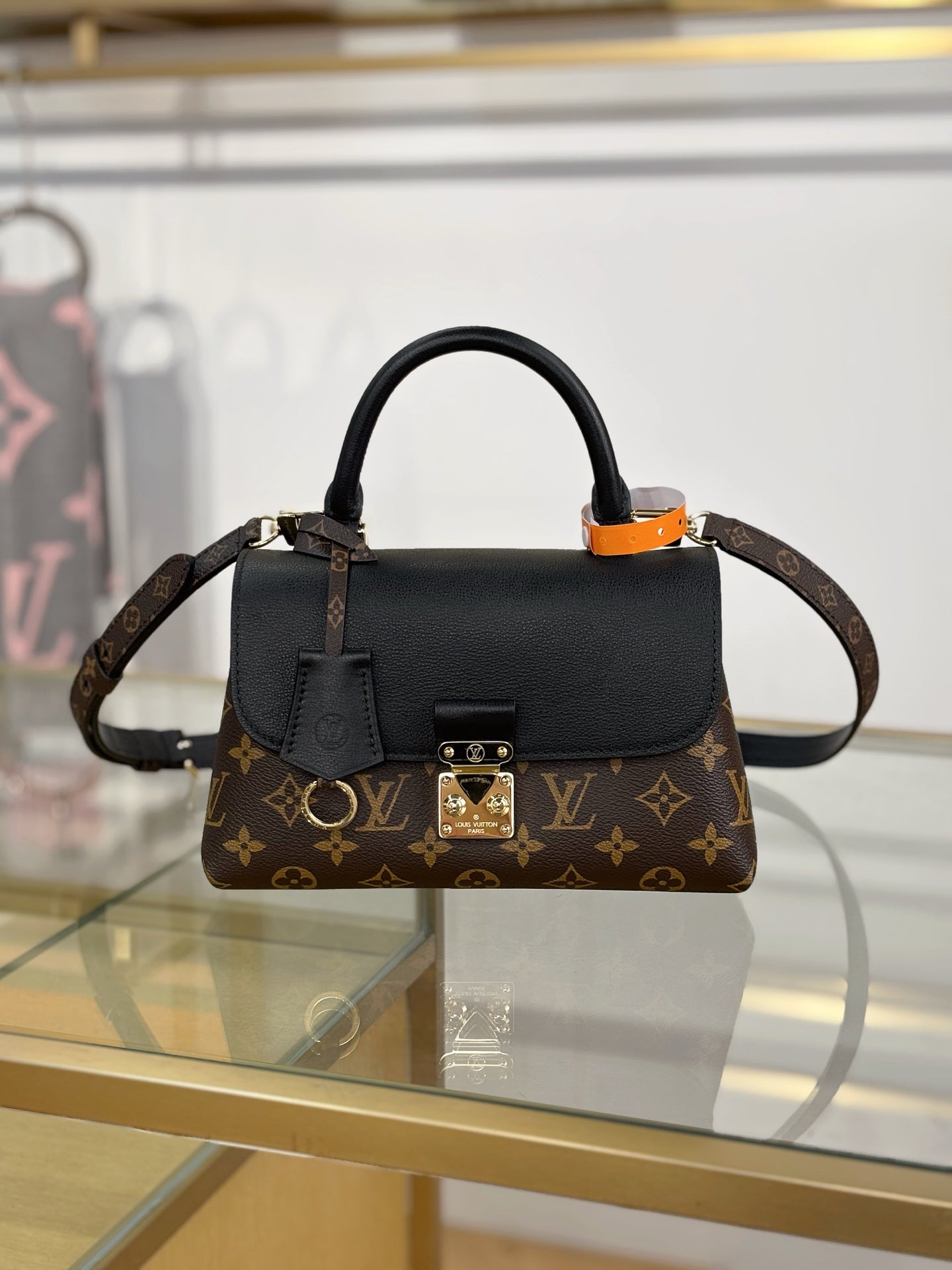 路L家-M27511 MADELEINE BB 手袋 黑色