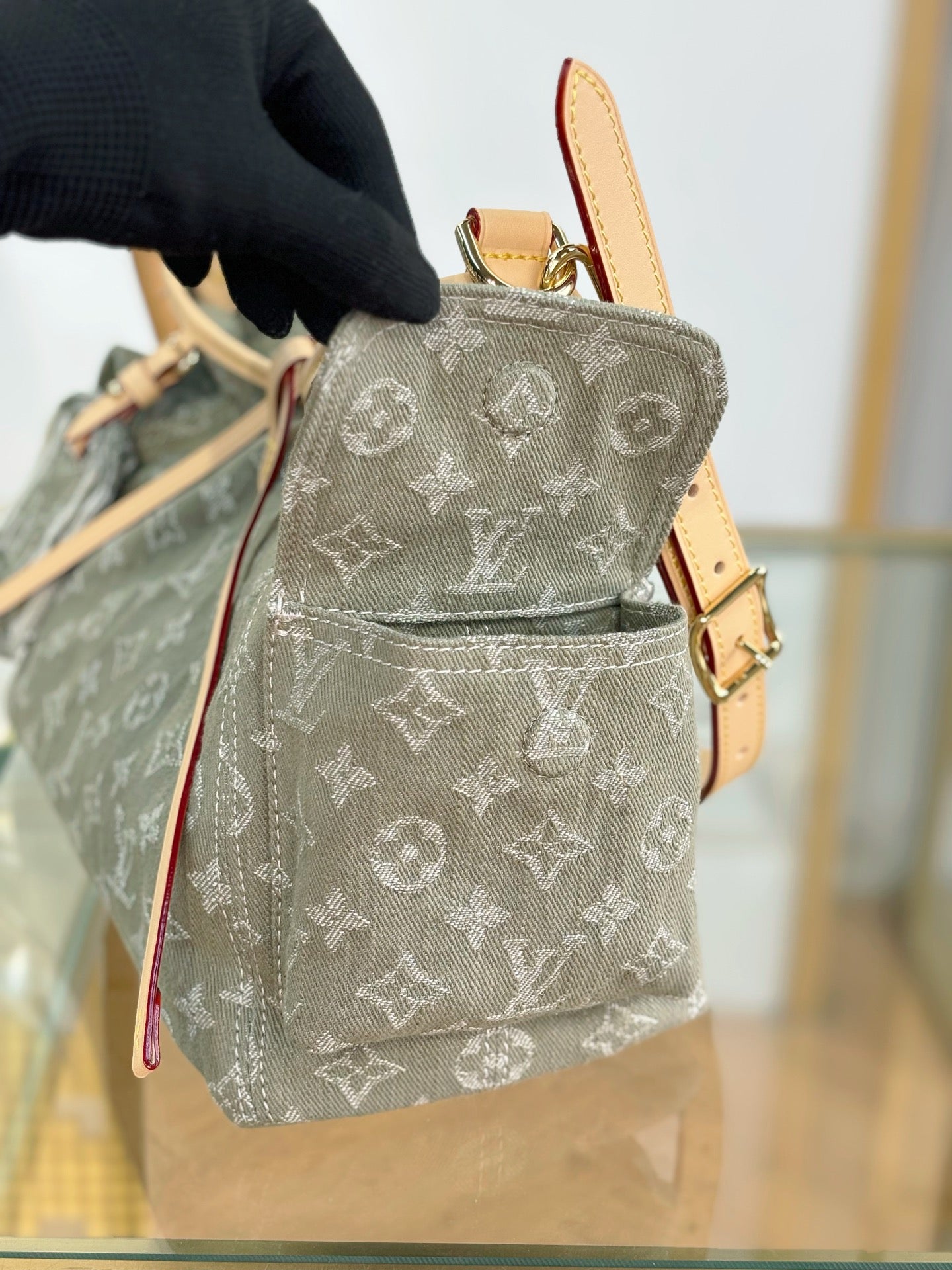 路L家-M27623 CARRYALL CARGO 小號 手袋 抹茶綠