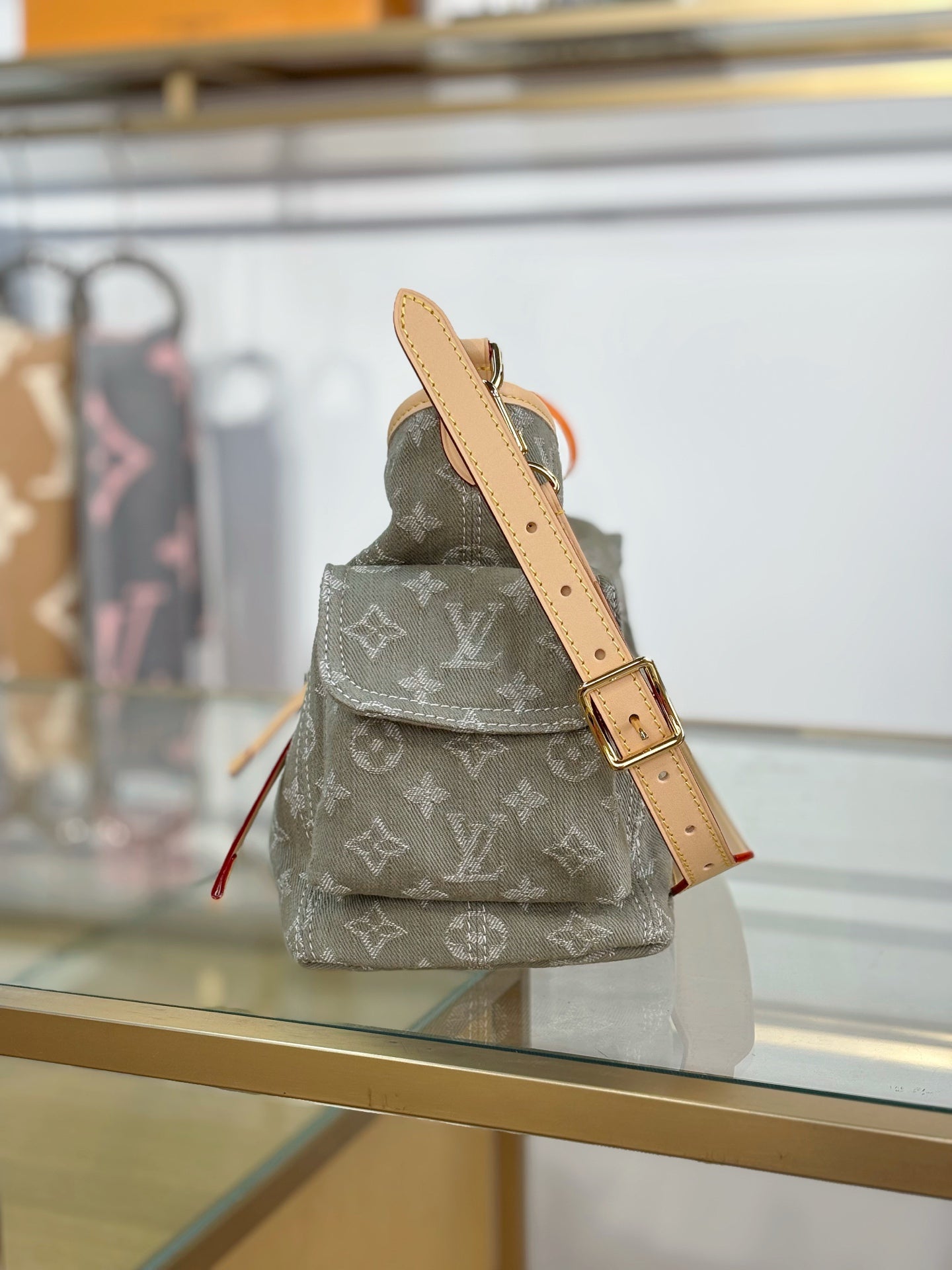 路L家-M27623 CARRYALL CARGO 小號 手袋 抹茶綠