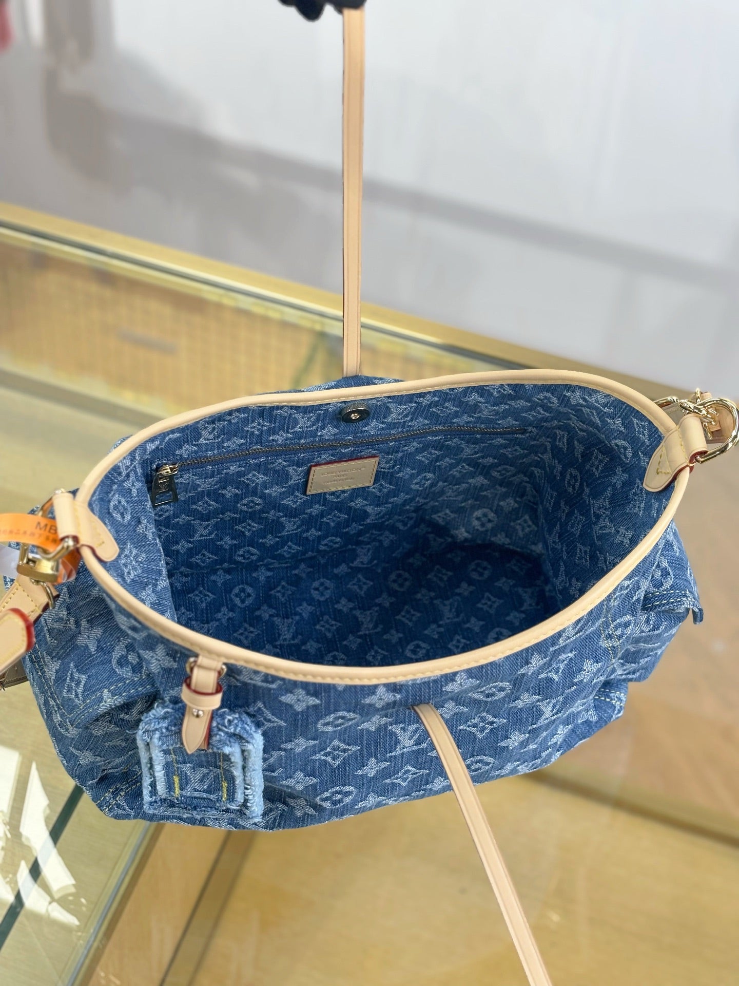 路L家-M28287 CARRYALL CARGO 小號手袋 牛仔藍色