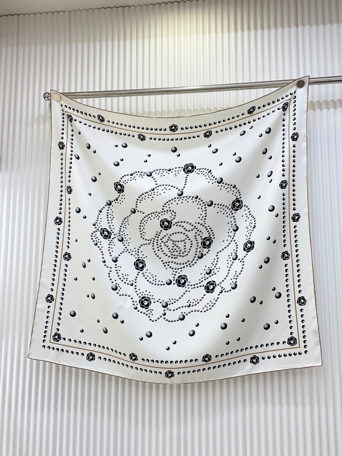 小香家-18姆米雙面同色 90x90cm 斜紋真絲